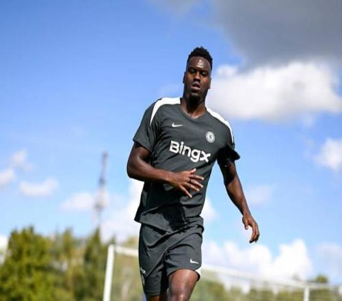 青岛黄海青,港足球俱乐,部简介,亚博体育,亚博体育官网,亚博体育app,亚博体育下载