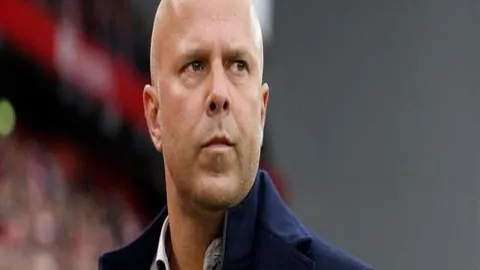 CBA全明星南区首发战火升级！胡明轩、庞峥麟、郭艾伦三强争霸，谁能笑到最后？巅峰对决一触即发！